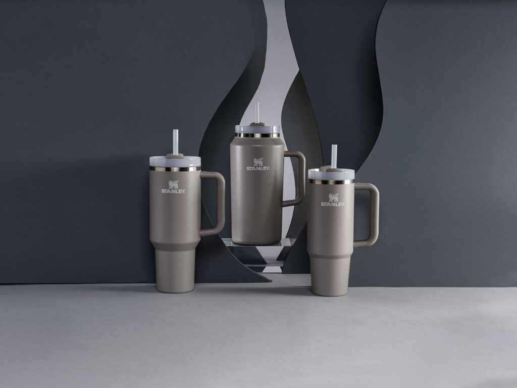 Stanley Quencher H2.0 Tumbler with Handle and Straw 30 oz | Flowstate 3-Position Lid | Cup Holder Compatible for Travel | Insulated Stainless Steel Cup | BPA-Free | Black 2.0 Stanley Quencher H2.0 Tumbler with Handle and Straw 30 oz | Flowstate 3-Position Lid | Cup Holder Compatible for Travel | Insulated Stainless Steel Cup | BPA-Free | Black 2.0